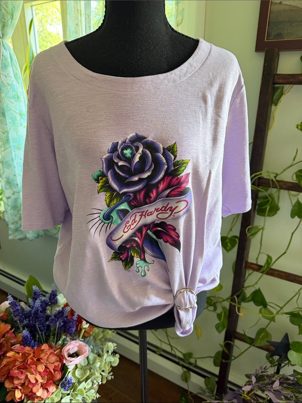 Lavender Short-Sleeve Tee with Floral Graphic